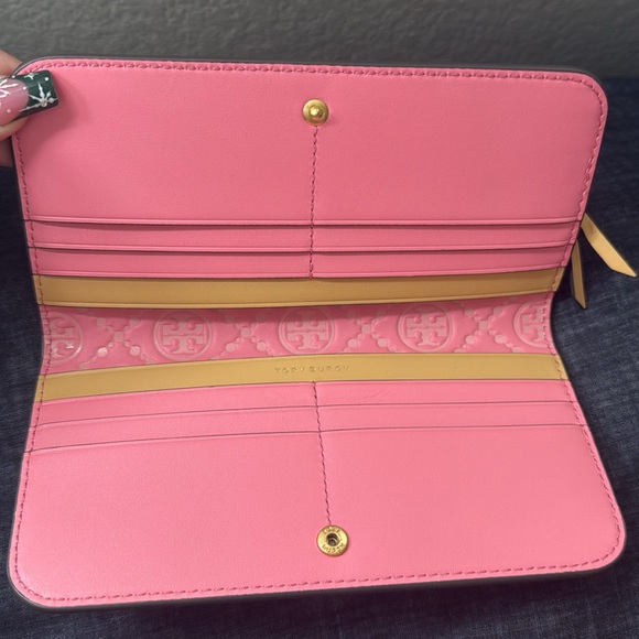 Tory Burch wallet - Picture 3 of 3
